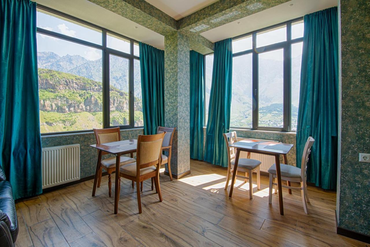 Hotel Geni Kazbegi 외부 사진