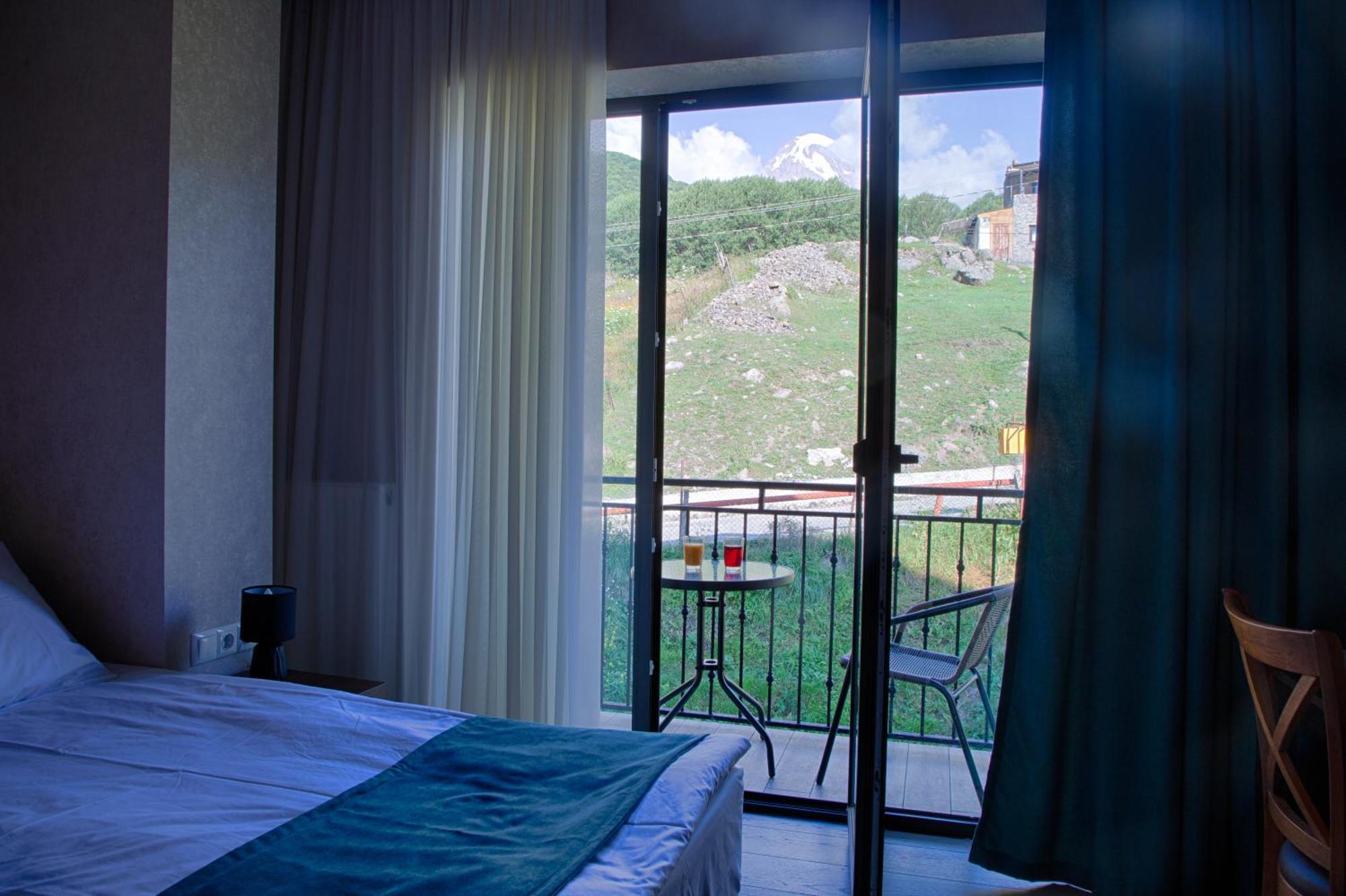 Hotel Geni Kazbegi 외부 사진